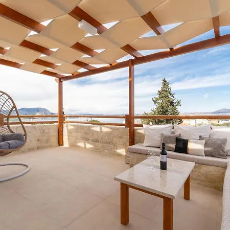 Villa Blini By Posarellivillas *
